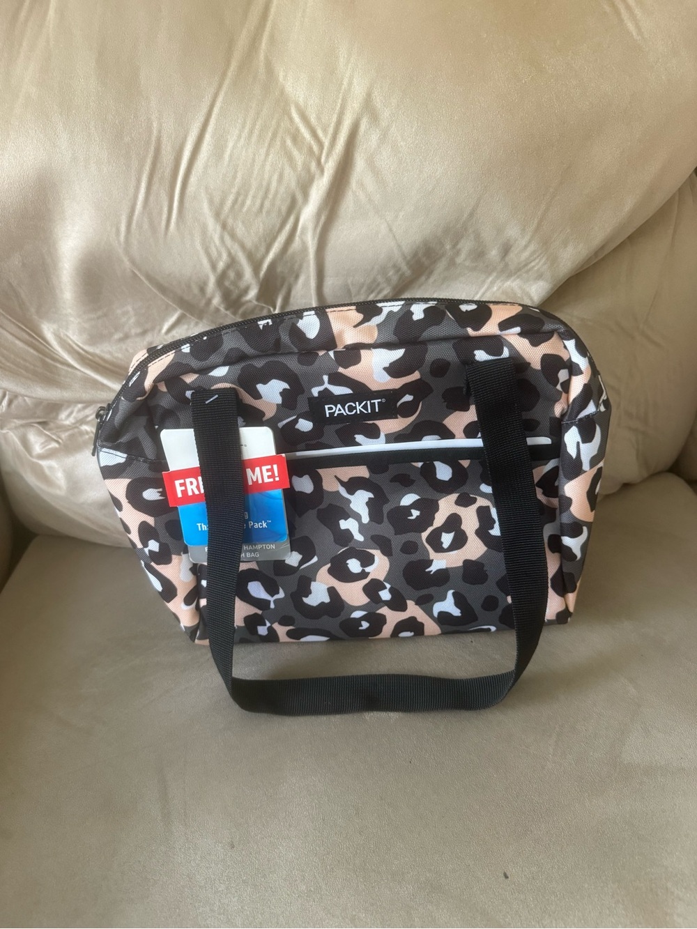 Brand new PackIt Hampton lunch bag in wild leopard gray